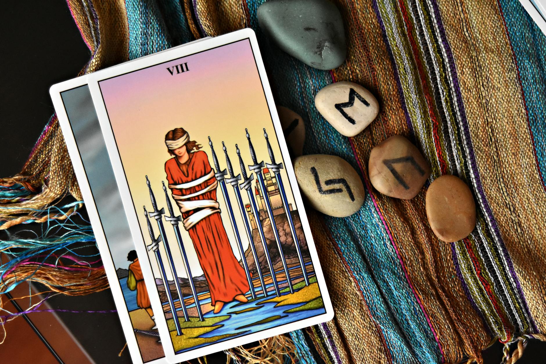 إنشاء تطبيق تاروت